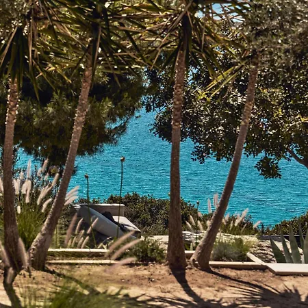 Openness House By The Sea Villa *