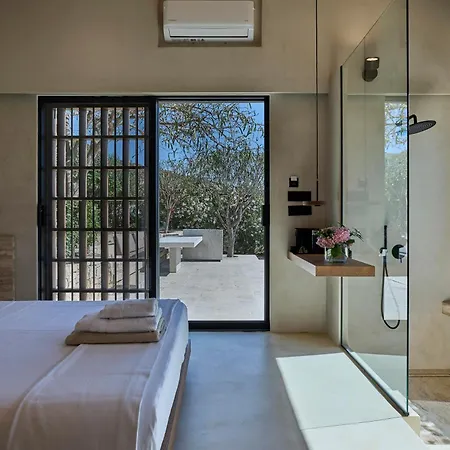 Openness House By The Sea *