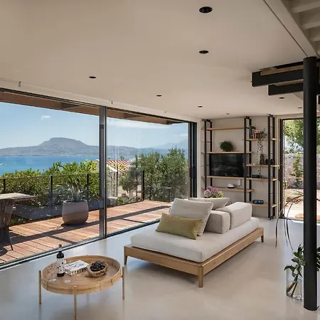 Openness House By The Sea Villa